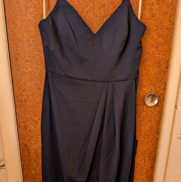 Navy blue Lulu's Reinette midi dress size small - Picture 2 of 3